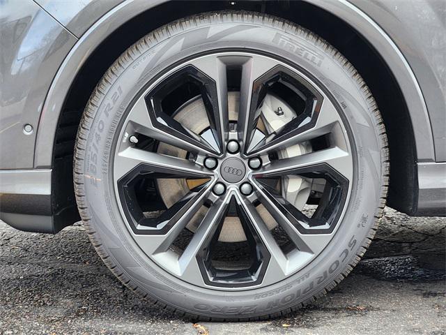 new 2026 Audi Q7 car, priced at $78,410