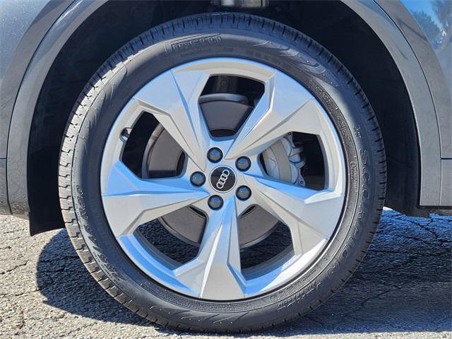 used 2022 Audi Q5 car, priced at $35,987
