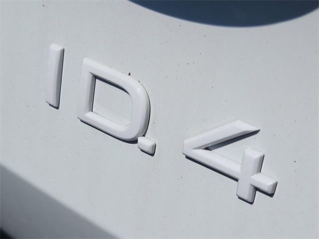 new 2025 Volkswagen ID.4 car, priced at $40,129