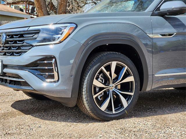 new 2025 Volkswagen Atlas car, priced at $52,856