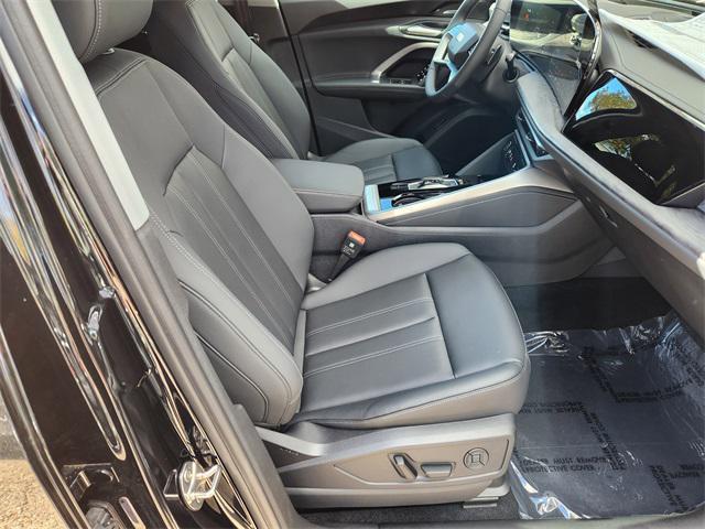 new 2025 Audi Q5 car, priced at $59,440