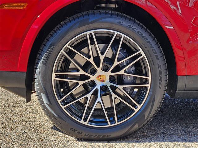 used 2025 Porsche Cayenne car, priced at $83,836