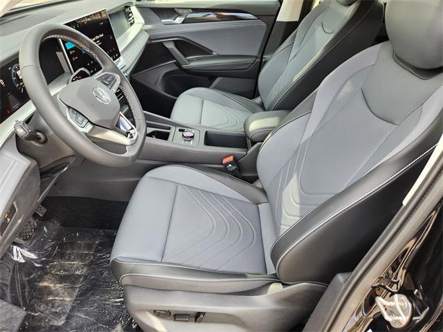 new 2025 Volkswagen Tiguan car, priced at $33,958