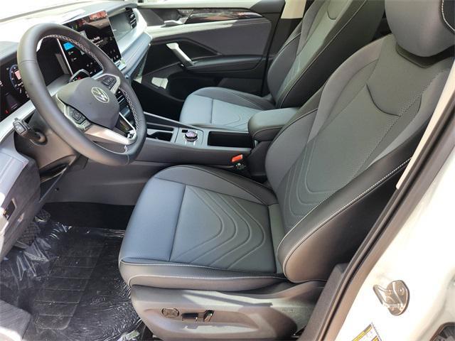 new 2025 Volkswagen Tiguan car, priced at $34,826