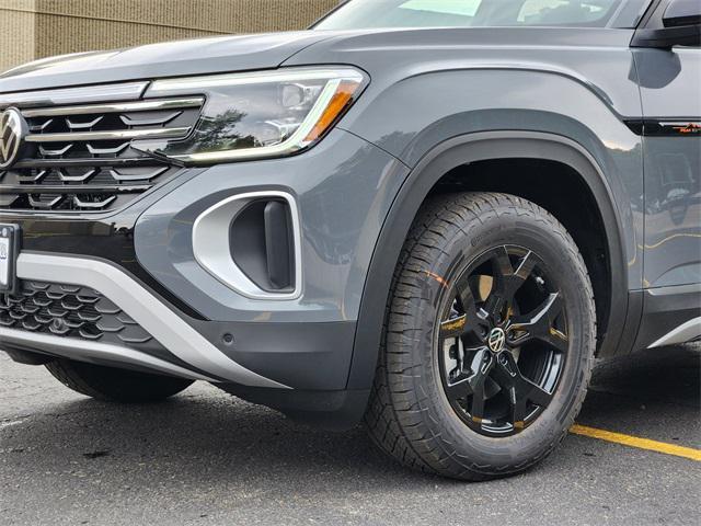 new 2026 Volkswagen Atlas car, priced at $48,158