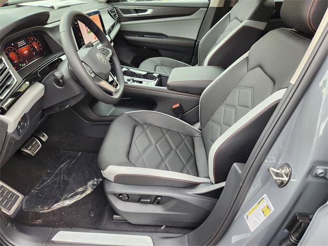 new 2026 Volkswagen Atlas car, priced at $48,158