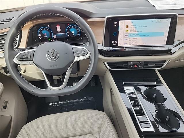 new 2024 Volkswagen Atlas car, priced at $48,383