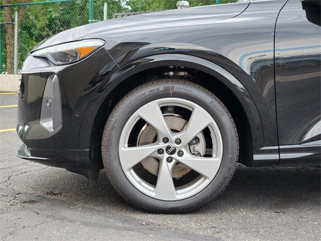 new 2025 Audi Q5 car, priced at $63,290