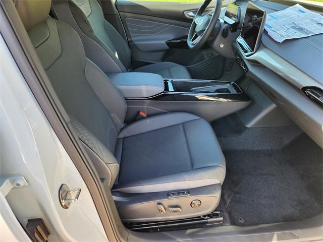 new 2025 Volkswagen ID.4 car, priced at $45,118