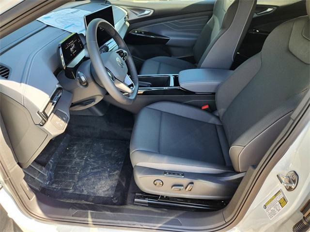 new 2025 Volkswagen ID.4 car, priced at $45,118