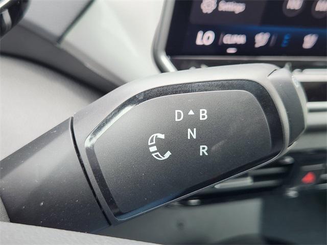 new 2025 Volkswagen ID.4 car, priced at $48,378