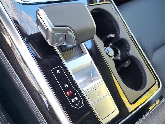 new 2026 Audi Q7 car, priced at $78,295