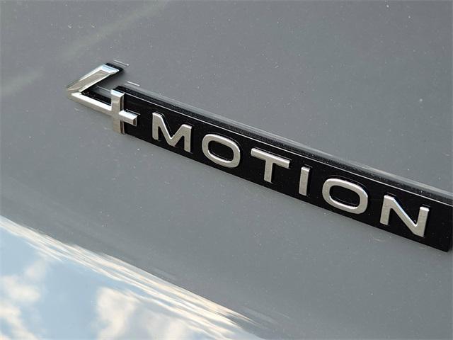 new 2026 Volkswagen Atlas Cross Sport car, priced at $54,383