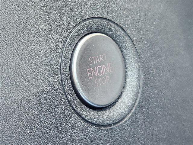 new 2025 Volkswagen ID.4 car, priced at $48,065