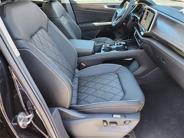 new 2025 Volkswagen Atlas car, priced at $51,412