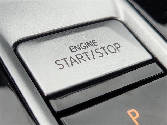 new 2025 Volkswagen Atlas car, priced at $40,941