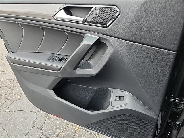 new 2024 Volkswagen Tiguan car, priced at $30,811