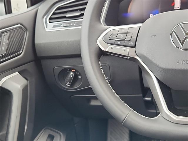 new 2024 Volkswagen Tiguan car, priced at $30,811