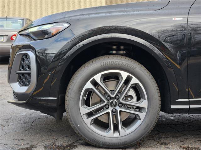 new 2025 Audi Q5 car, priced at $58,550