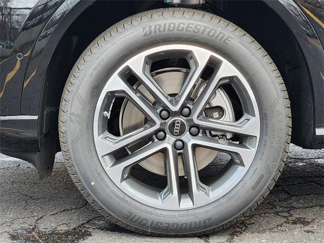new 2025 Audi Q5 car, priced at $58,550