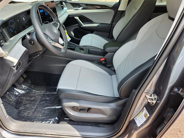 new 2025 Volkswagen Tiguan car, priced at $34,793