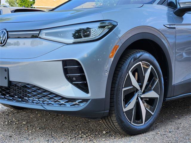 new 2025 Volkswagen ID.4 car, priced at $46,432