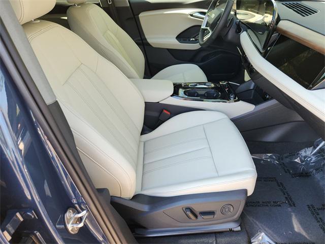 new 2025 Audi Q6 e-tron car, priced at $76,450