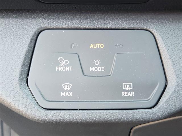 new 2025 Volkswagen ID.4 car, priced at $41,999