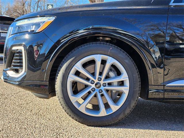 new 2025 Audi Q7 car, priced at $78,890