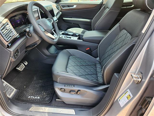 new 2025 Volkswagen Atlas car, priced at $51,509