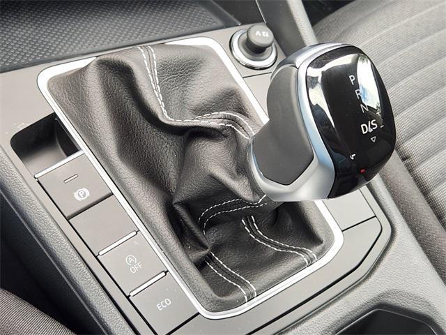 new 2025 Volkswagen Jetta car, priced at $24,952