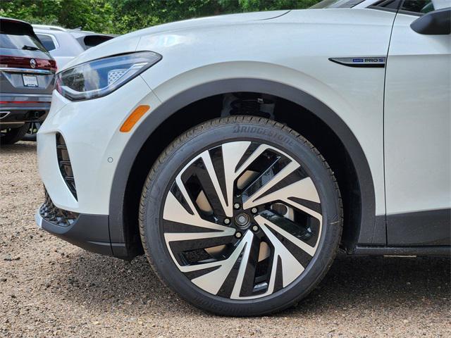 new 2025 Volkswagen ID.4 car, priced at $48,814