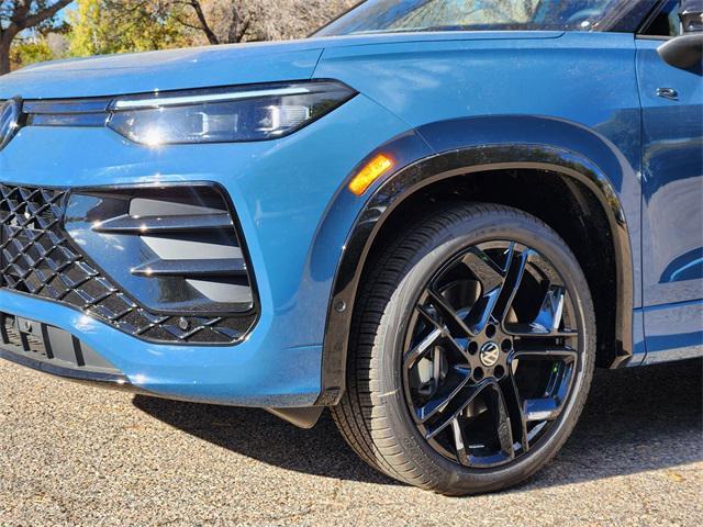 new 2025 Volkswagen Tiguan car, priced at $37,849