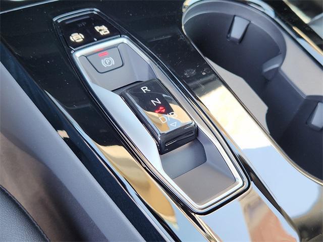 new 2025 Audi Q6 e-tron car, priced at $76,450