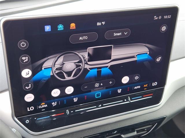 new 2025 Volkswagen ID.4 car, priced at $46,432