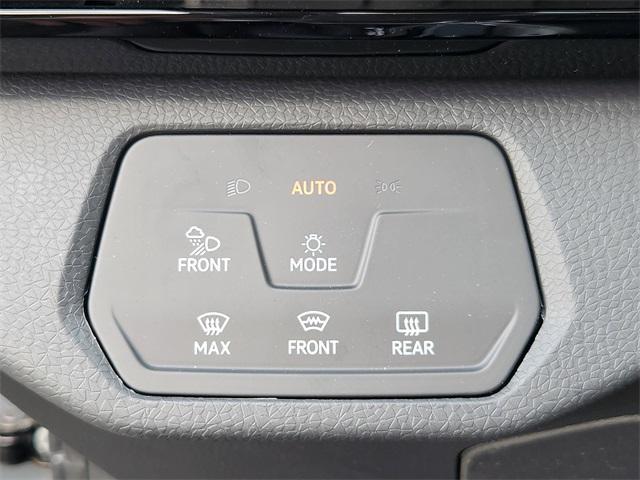 new 2025 Volkswagen ID.4 car, priced at $46,432