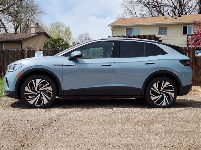 new 2025 Volkswagen ID.4 car, priced at $52,811