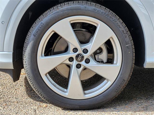new 2025 Audi Q5 car, priced at $60,975