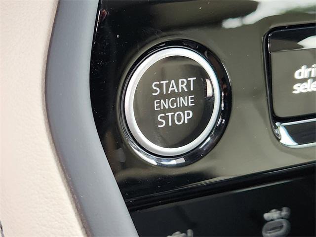 new 2025 Audi Q5 car, priced at $58,190