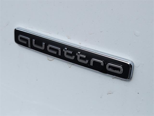 new 2025 Audi Q5 car, priced at $60,025