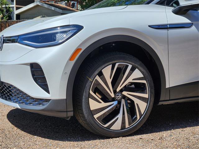 new 2025 Volkswagen ID.4 car, priced at $48,814