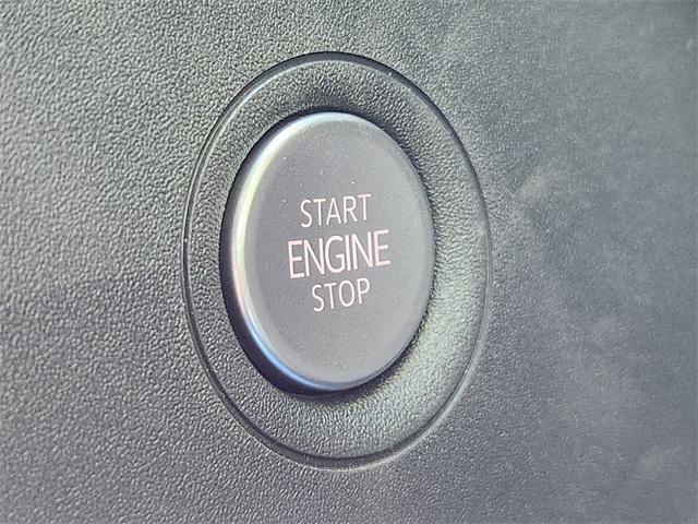 new 2025 Volkswagen ID.4 car, priced at $48,814