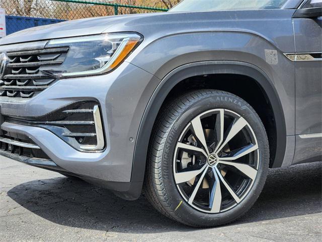 new 2025 Volkswagen Atlas car, priced at $51,931