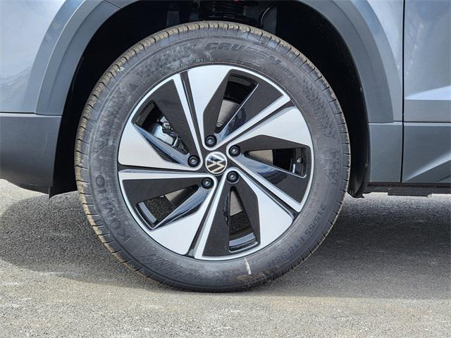new 2025 Volkswagen Taos car, priced at $29,737