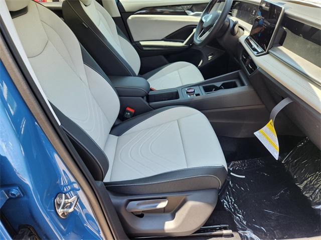 new 2025 Volkswagen Tiguan car, priced at $37,015