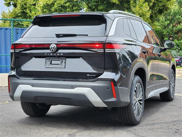 new 2025 Volkswagen Tiguan car, priced at $30,069