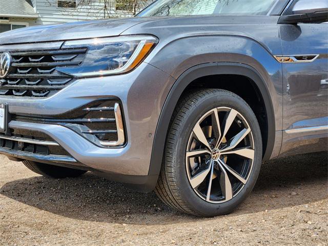 new 2025 Volkswagen Atlas car, priced at $51,546