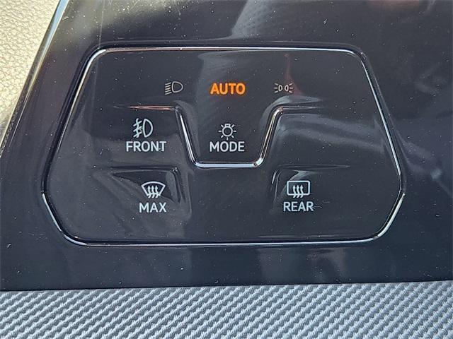 new 2025 Volkswagen Golf GTI car, priced at $33,312