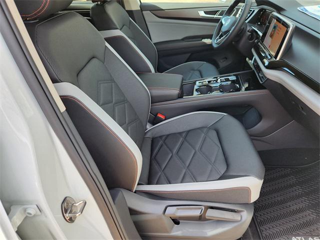 new 2025 Volkswagen Atlas car, priced at $44,904