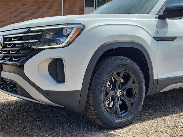 new 2025 Volkswagen Atlas car, priced at $47,404